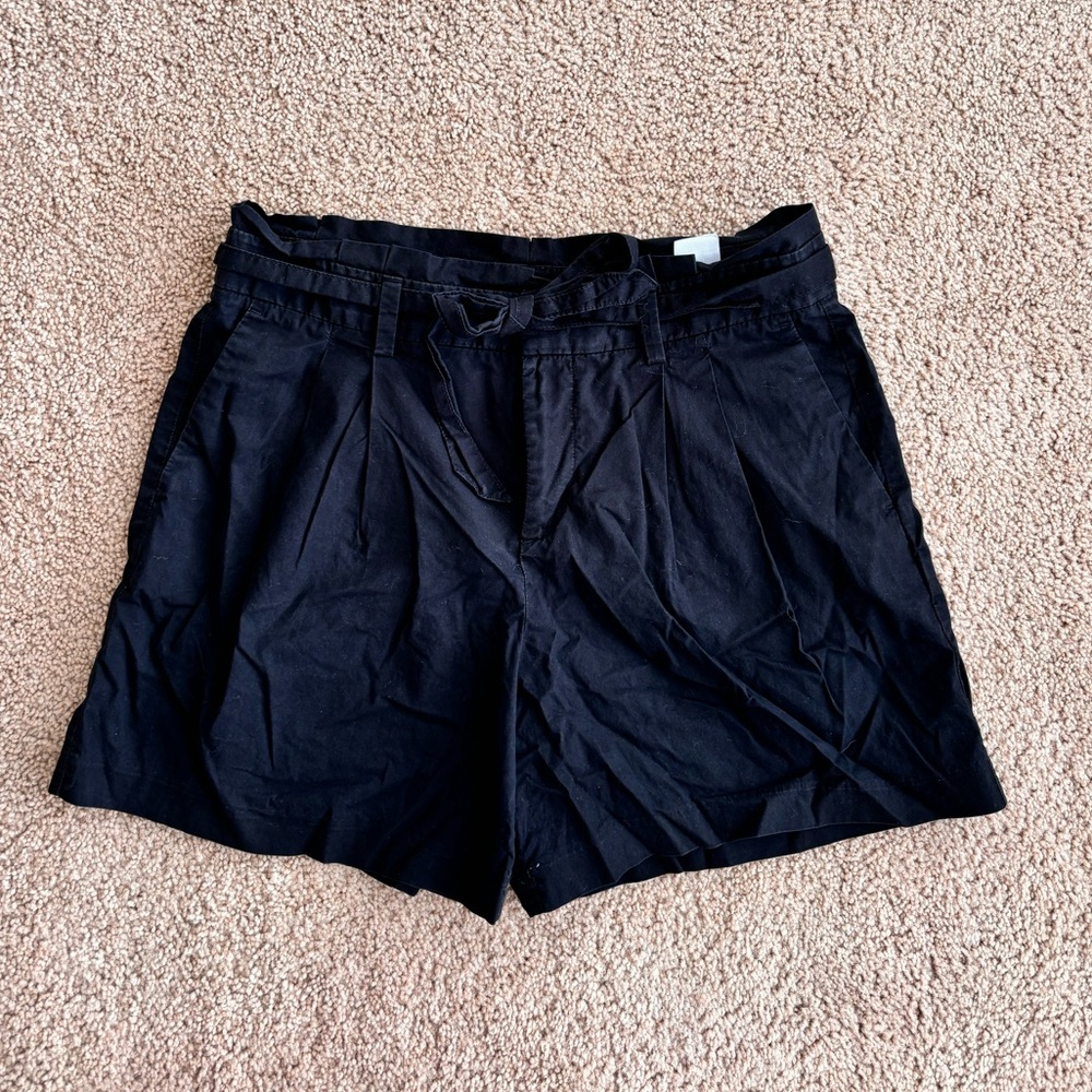 Highwaisted Paperbag Shorts